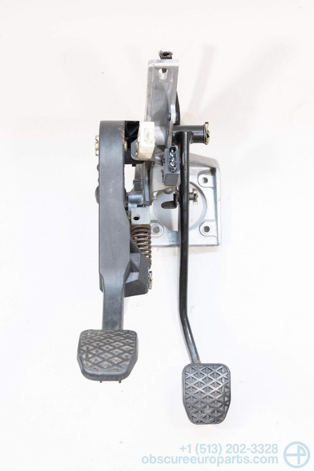 e36 clutch pedal Used 1990-1999 BMW E36 318i 323i 325i 328i M3 Clutch and Brake Pedal A – Obscure Euro Parts