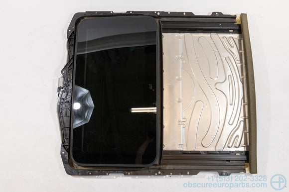 Used 2007-2013 BMW E82 128i 135i Sunroof Assembly