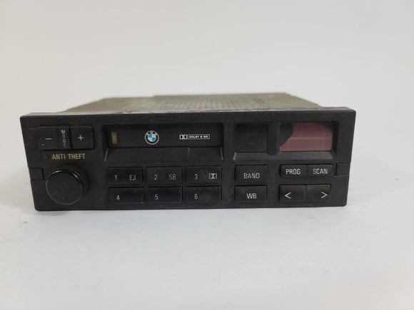 Used BMW KE-91ZBM Radio 88881600235 - For Parts or Repair