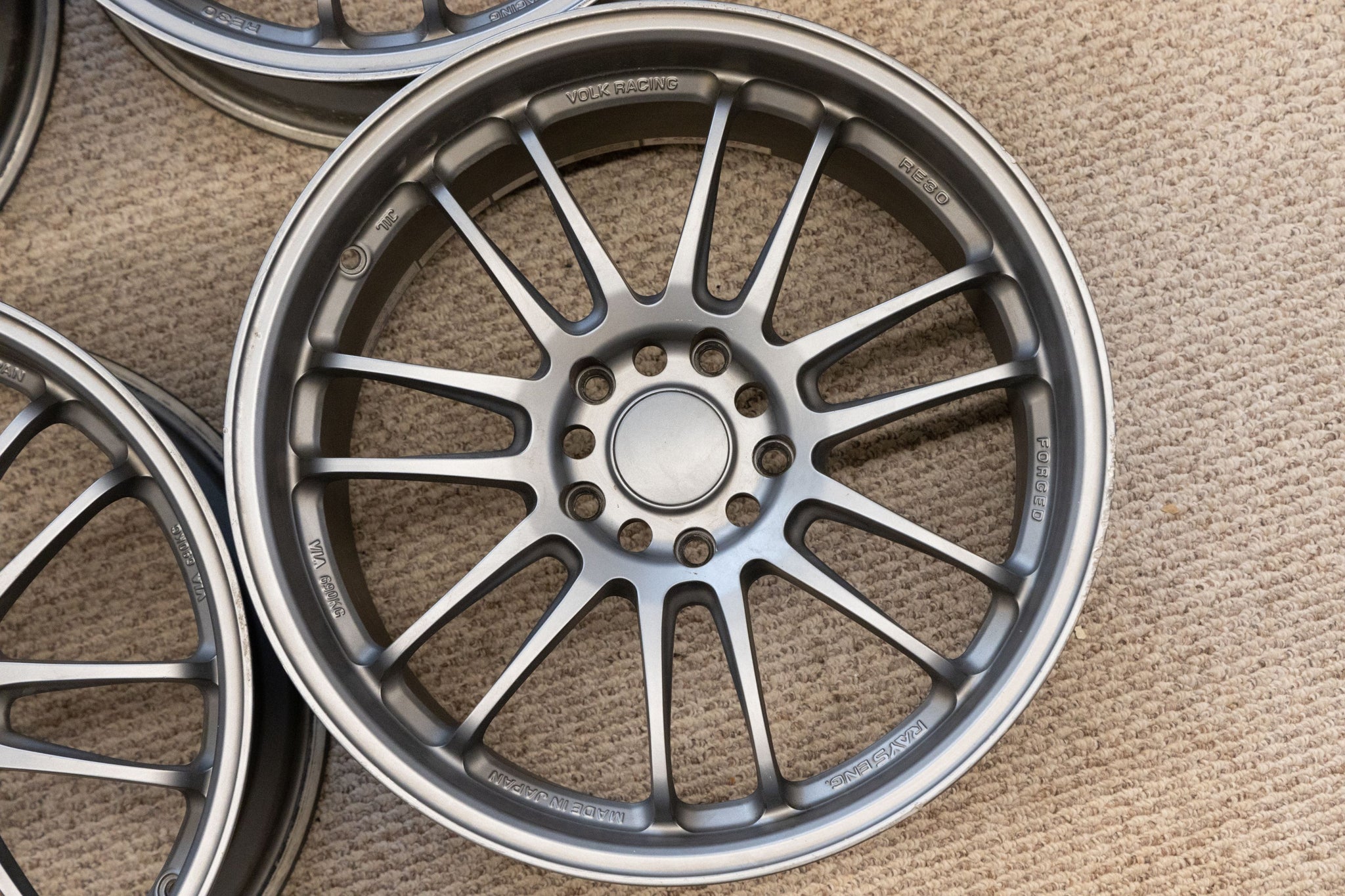 RAYS RE30 5x114.3 18インチ 鍛造ホイール 鍛造品】RAYS ボルクレーシング RE30 18in 9J+35 PCD114.3
